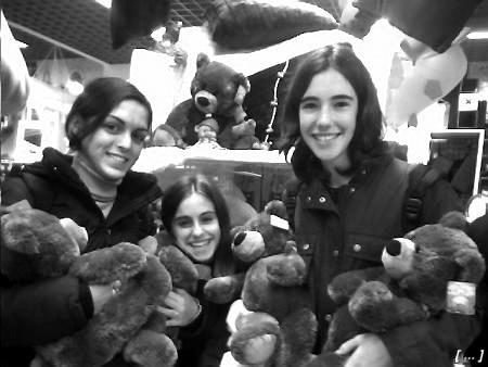 [ Elles ] =+> [ Lilice, Mili & Mel ]